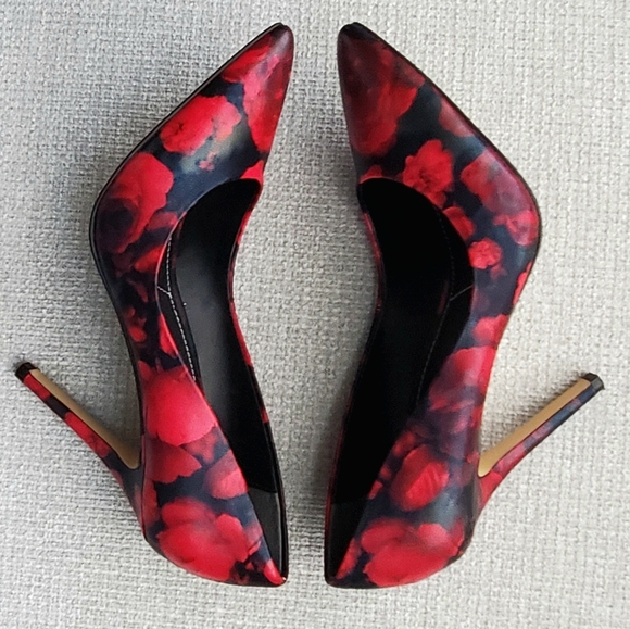 Charles By David Charles Rose Print 4” Heel Pump - Picture 3 of 8